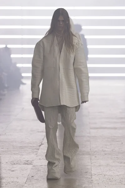 Look 29
